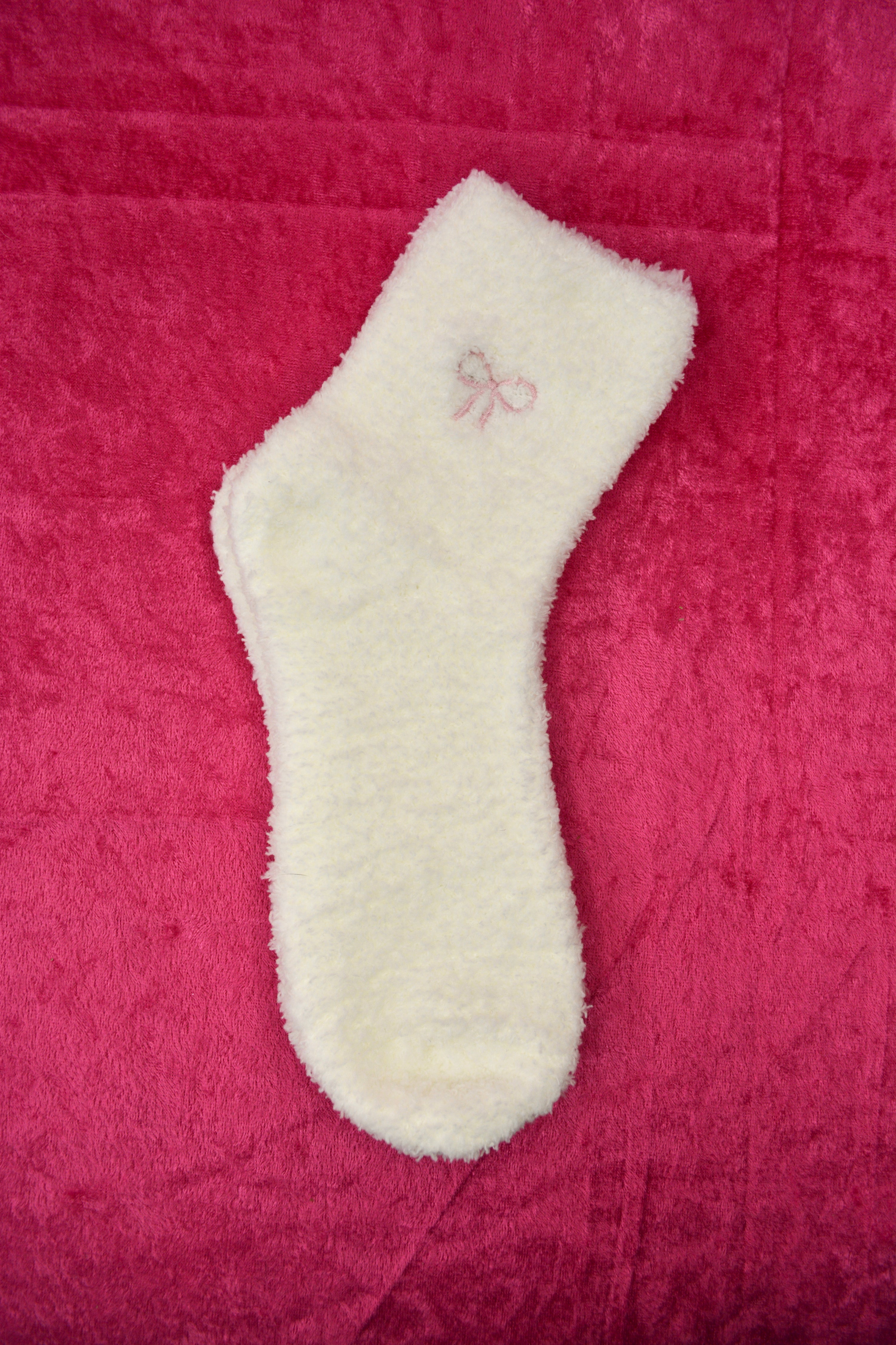 White / Pink Ribbon Fuzzy Socks