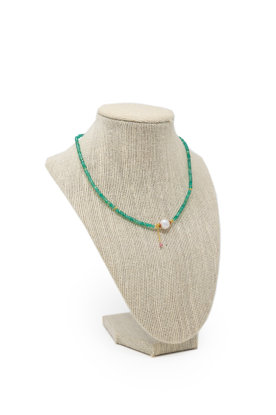 Emerald Glow Pearl Necklace