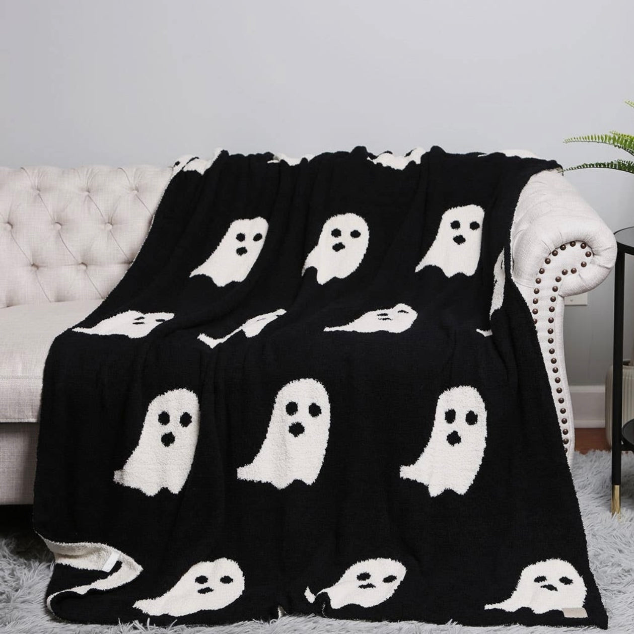 Fuzzy Ghost Blanket Mary Kathryn Design