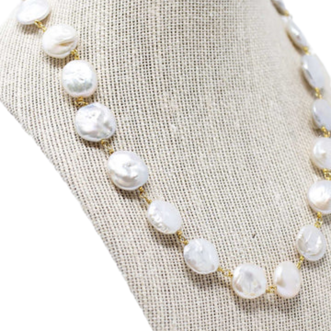 Daisy Pearl Necklace